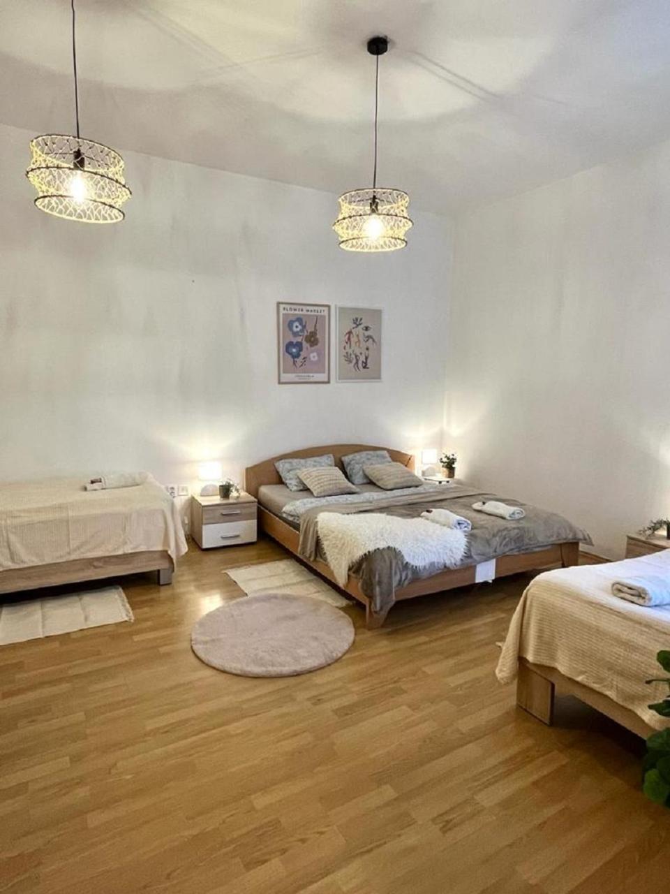 Apartment Olivia - Old Town Bratislava Ngoại thất bức ảnh